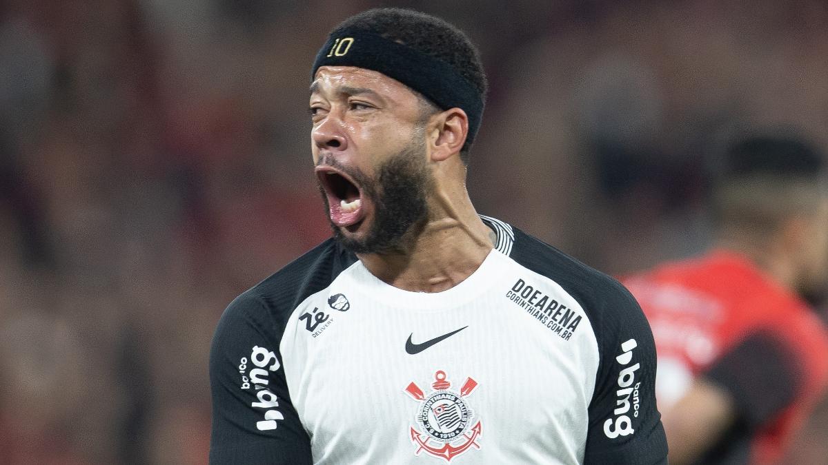 Mercado: 'seguro' Memphis, oferta por Léo Pereira e croata no Brasileirão