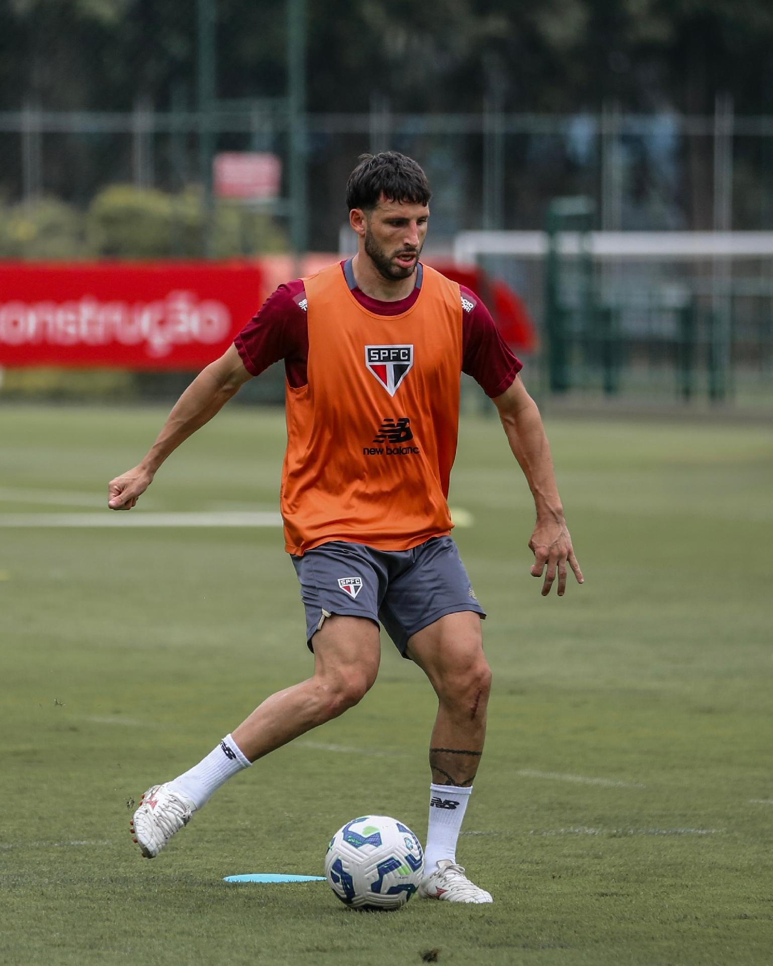 Jonathan Calleri, em treino do São Paulo - undefined