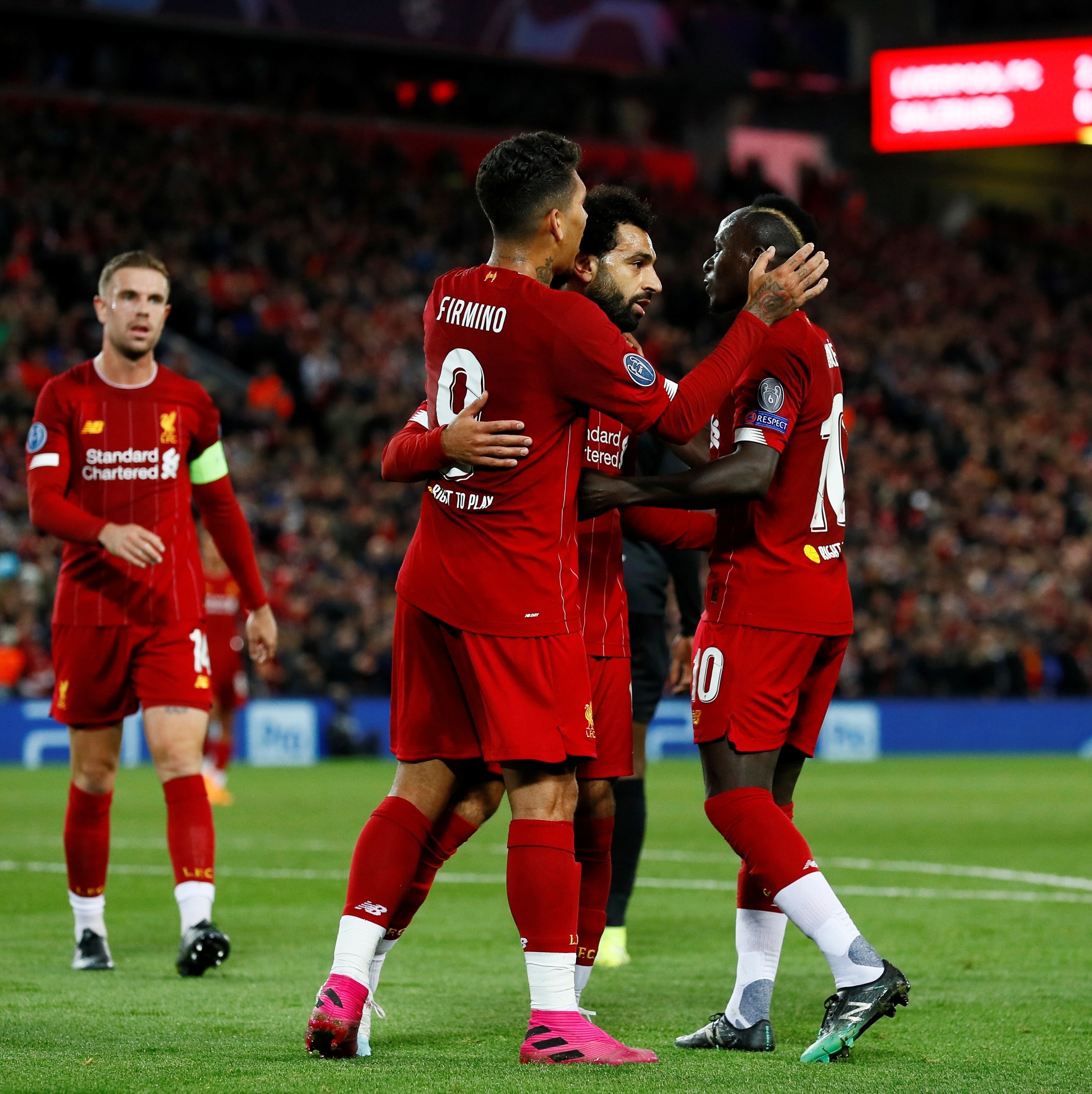 ASSISTA: Campeões da Inovação - Firmino, Salah e Mané prontos para