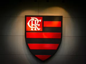 Famosos que torcem pelo Flamengo