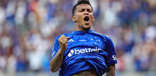 Destaque de Barreal e Verón no Cruzeiro; Donelli decepciona no Corinthians.