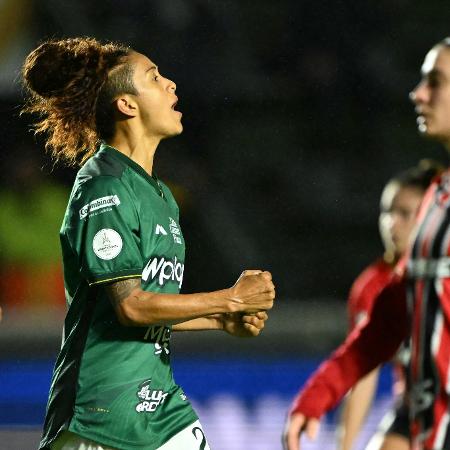 Paola García, do Deportivo Cali, comemora gol marcado contra o São Paulo na Libertadores Feminina