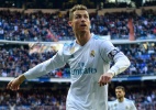 Jornal: Reunião define saída de Cristiano Ronaldo do Real Madrid - AFP PHOTO / PIERRE-PHILIPPE MARCOU