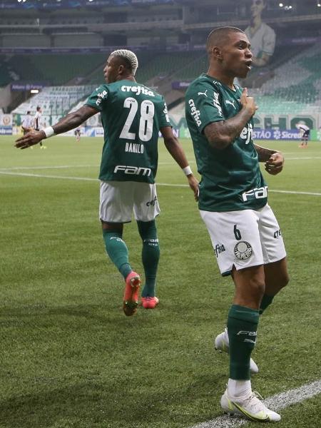 Lucas Esteves comemora seu 1º gol pelo Palmeiras, no duelo contra o Santos, pelo Paulistão - Cesar Greco