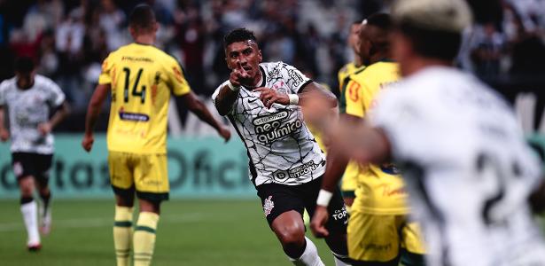 Paulinho fez o segundo gol do Corinthians contra o Mirassol pelo Paulistão 2022
