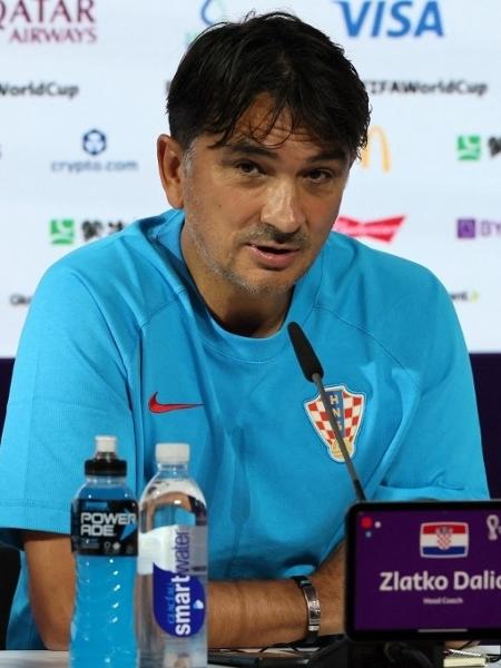 Zlatko Dalic, técnico da Croácia, em entrevista coletiva nesta segunda-feira (12) - JACK GUEZ / AFP