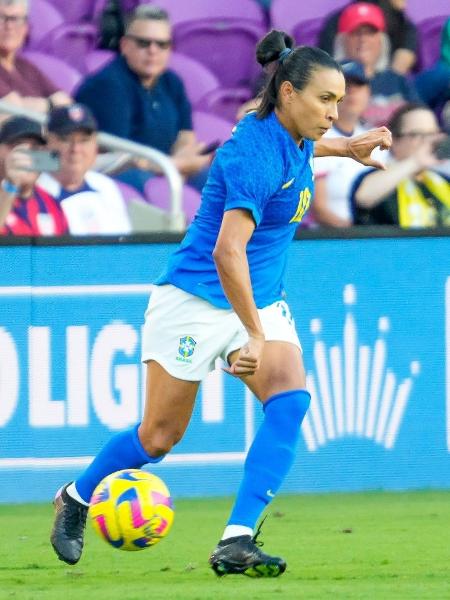 Marta em ação pela seleção brasileira durante partida contra o Japão na SheBelieves Cup - Andrew Bershaw/Icon Sportswire via Getty Images