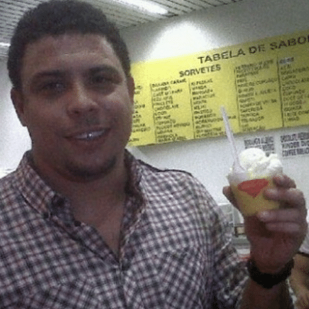 Ronaldo, na Sorveteria Cairu, em Belém do Pará - Reprodução