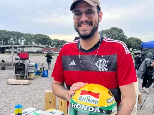 O desafio de roteirista da série de 'trazer o Senna de volta para a Terra'