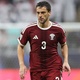 Qatar x Su&iacute;&ccedil;a tem zagueiro paranaense e estreia em Copas de t&eacute;cnico ex-Real