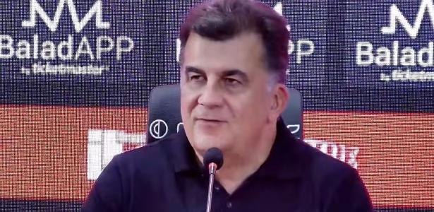 Presidente do Vitória diz que Cacá levou 5 pontos e detalha fala de árbitro