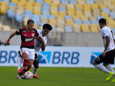 Flamengo: Torcedores do Fla pedem para serem ouvidos após jogo ...