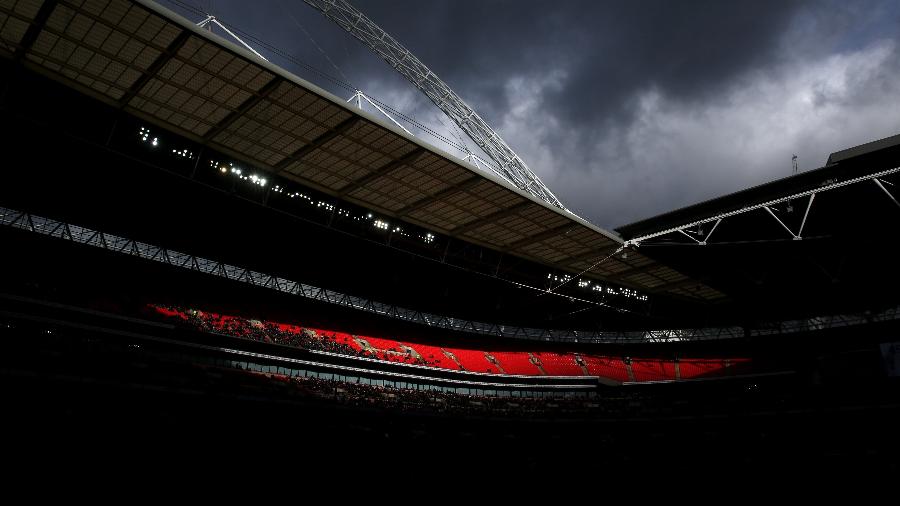 Fases finais da Eurocopa estão ameaçadas de não ocorrerem em Wembley por causa do avanço da variante delta no Reino Unido - Marc Atkins/Getty Images