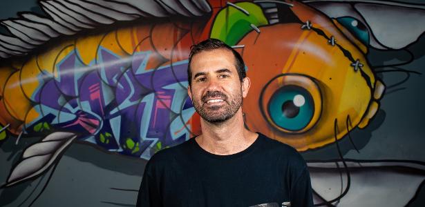 Bob Burnquist criticou a World Skate e a acusou de forçar uma fusão das federações nacionais de Skate e Roller Sports