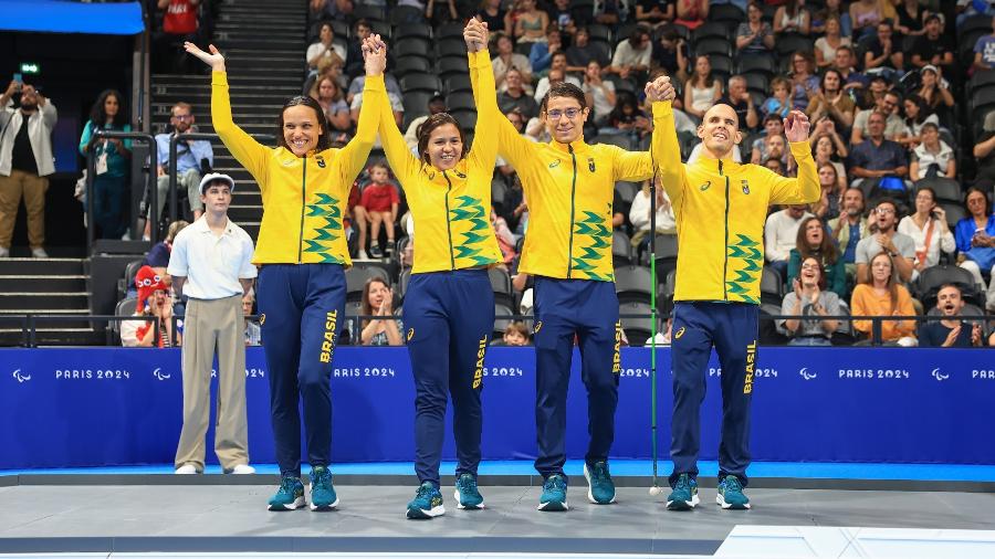 Brasil conquistou a prata no revezamento 4x100m livre 