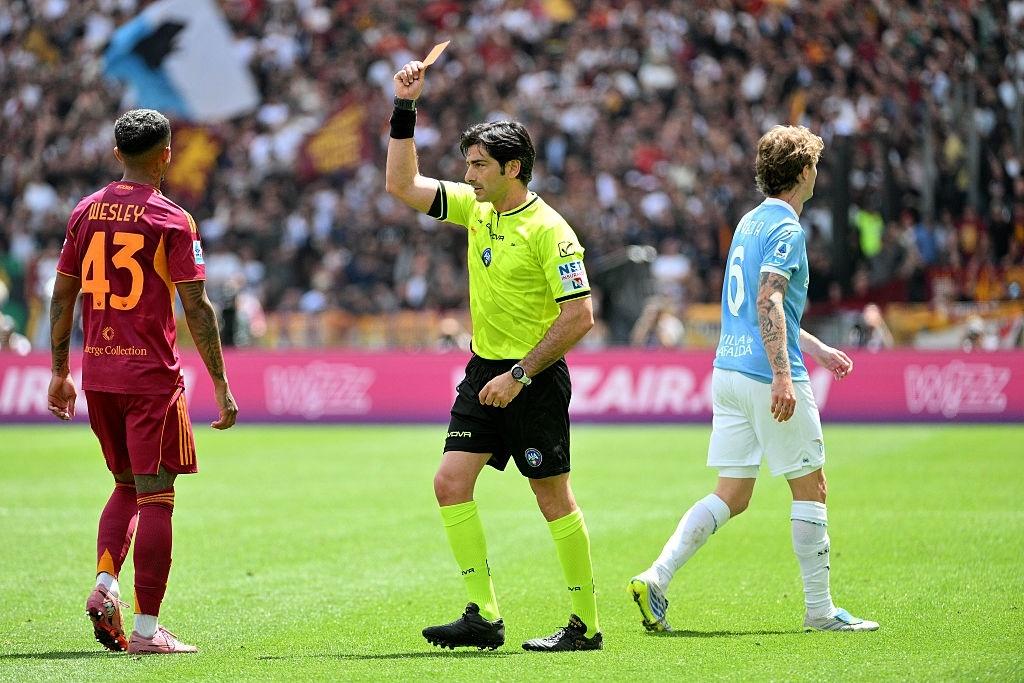 Wesley é expulso no clássico entre Roma e Lazio - undefined