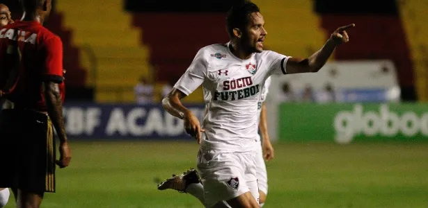 Scarpa - NELSON PEREZ/FLUMINENSE - NELSON PEREZ/FLUMINENSE