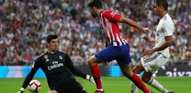 Courtois salvou o Real Madrid no primeiro tempo - REUTERS/Sergio Perez - REUTERS/Sergio Perez