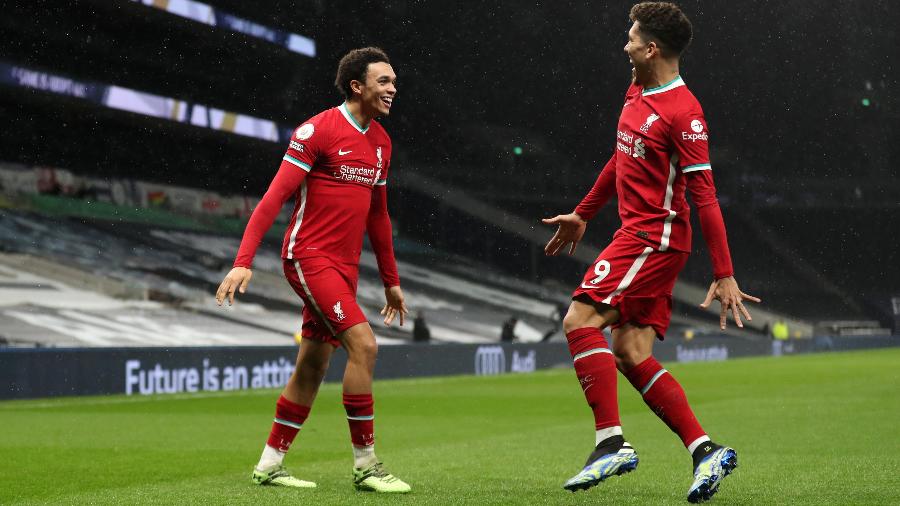 Alexander-Arnold e Firmino marcaram na vitória do Liverpool sobre o Tottenham pelo Campeonato Inglês - Catherine Ivill/Getty Images
