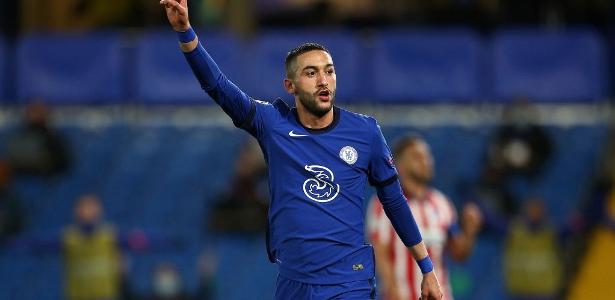 Botafogo fecha acordo verbal com atacante Hakim Ziyech, ex-Chelsea e Ajax