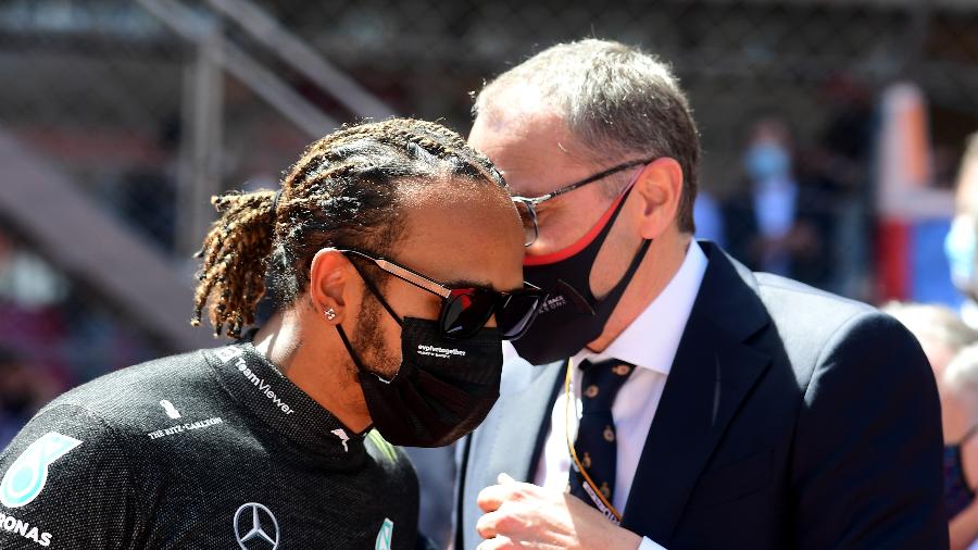 Lewis Hamilton ficou insatisfeito com o desempenho da Mercedes nos pit stops e reclamou bastante no rádio - Mario Renzi - Formula 1/Formula 1 via Getty Images