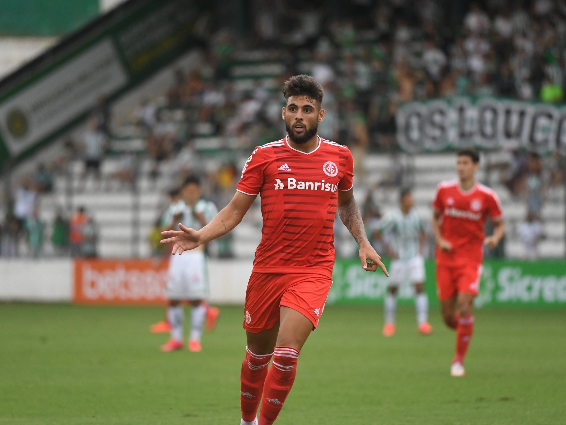 Internacional acerta a chegada do atacante Wesley Moraes