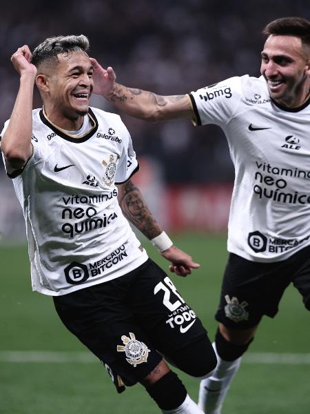 Corinthians: Mosquito e Adson acirram disputa por vaga de Willian
