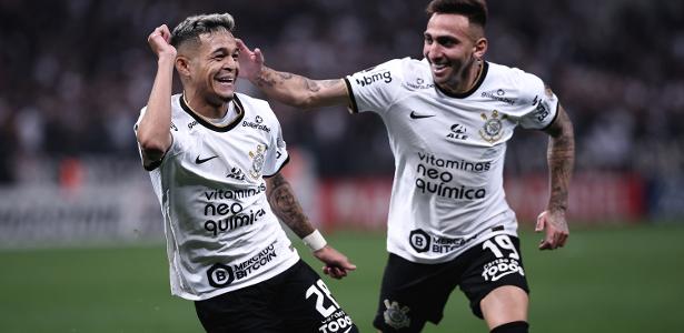 Corinthians: Mosquito e Adson acirram disputa por vaga de Willian