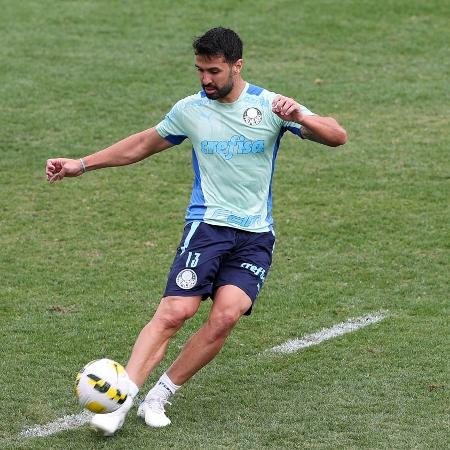 Zagueiro Luan, do Palmeiras, em treino na Academia de Futebol - Cesar Greco/Palmeiras