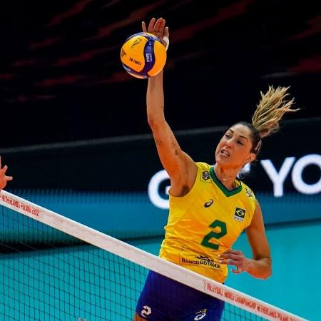 Carol Gattaz é vice-campeã olímpica de vôlei - Rene Nijhuis/Orange Pictures/BSR Agency/Getty Images