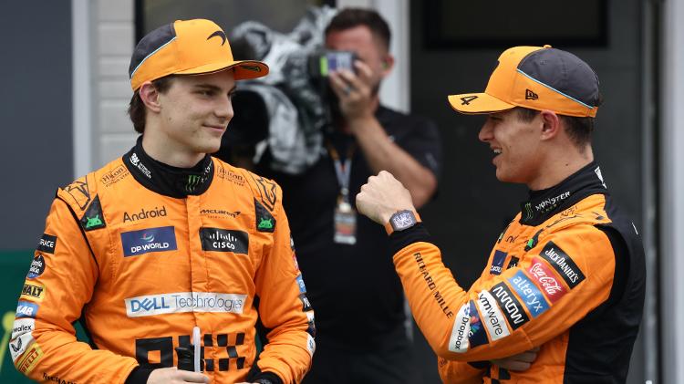 Oscar Piastri e Lando Norris, pilotos da McLaren, após classificatório do GP da Hungria de Fórmula 1