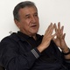 Carlos Alberto Parreira tem 'complica&ccedil;&otilde;es cl&iacute;nicas' e passar&aacute; por cirurgia