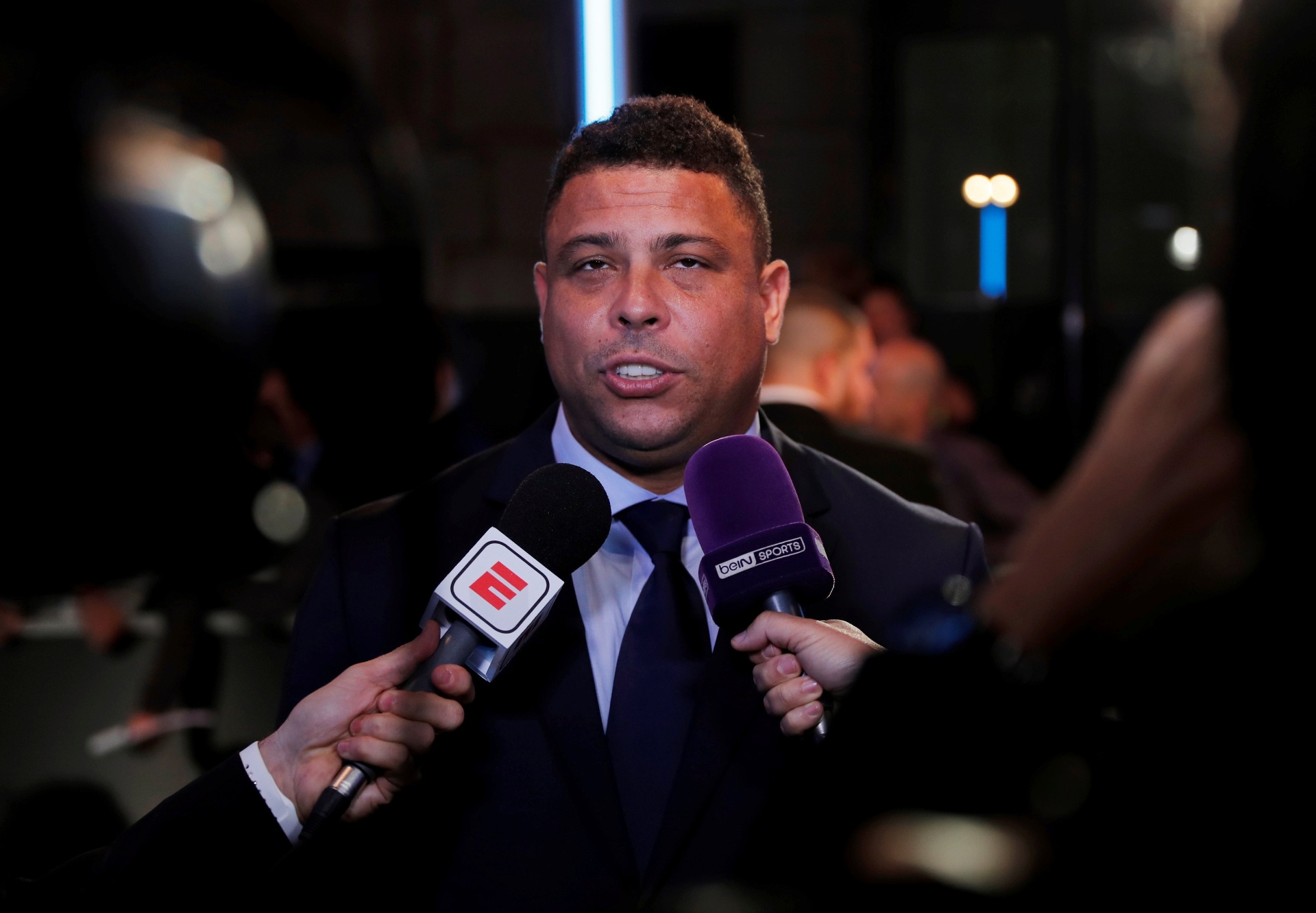 Ronaldo concede entrevista antes de premiação da Fifa em Londres - Eddie Keogh/Reuters