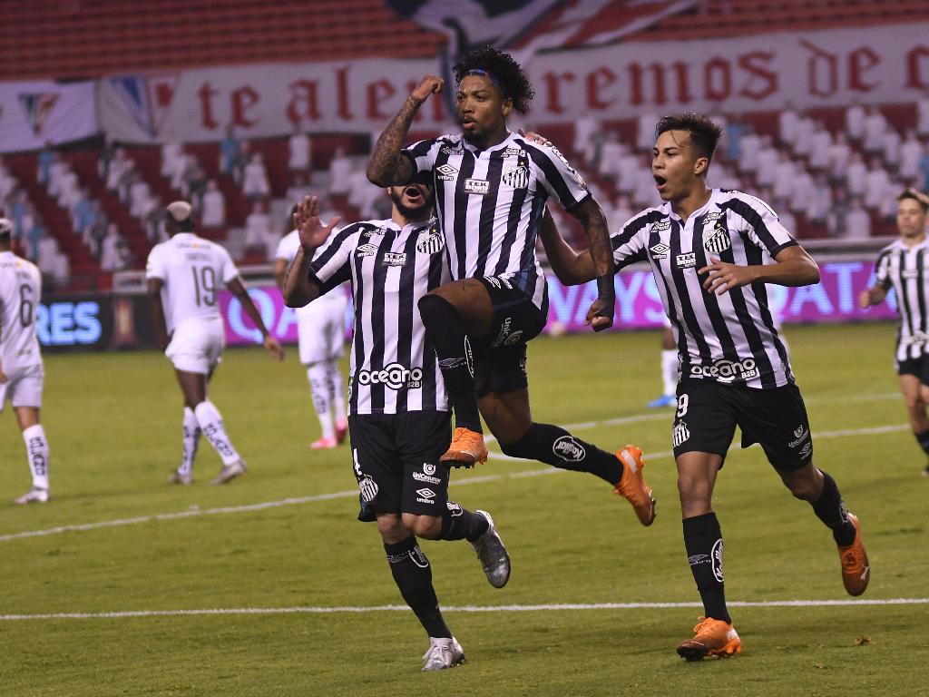 Reuters Agustin Marcarian A Estreia Do Santos Na Libertadores Em 3 De Marco Contra O Defensa Y Justicia Na Argentina Aconteceu Em Meio A Desconfiancas Em Torno Do Time De Jesualdo Ferreira Sem Marinho O Peixe Contou Com Um Gol De Kaio