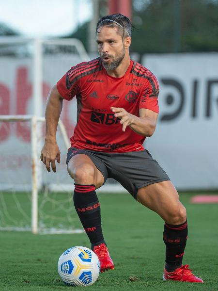 Jogadores do Flamengo entram na onda da vaquinha e fazem doações