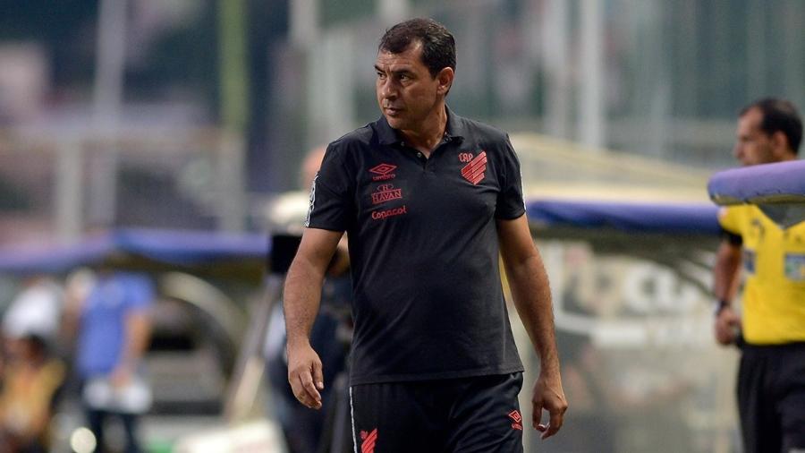 Fábio Carille foi demitido do Athletico-PR após sete jogos e exatas três semanas de sua contratação - Divulgação/Athletico