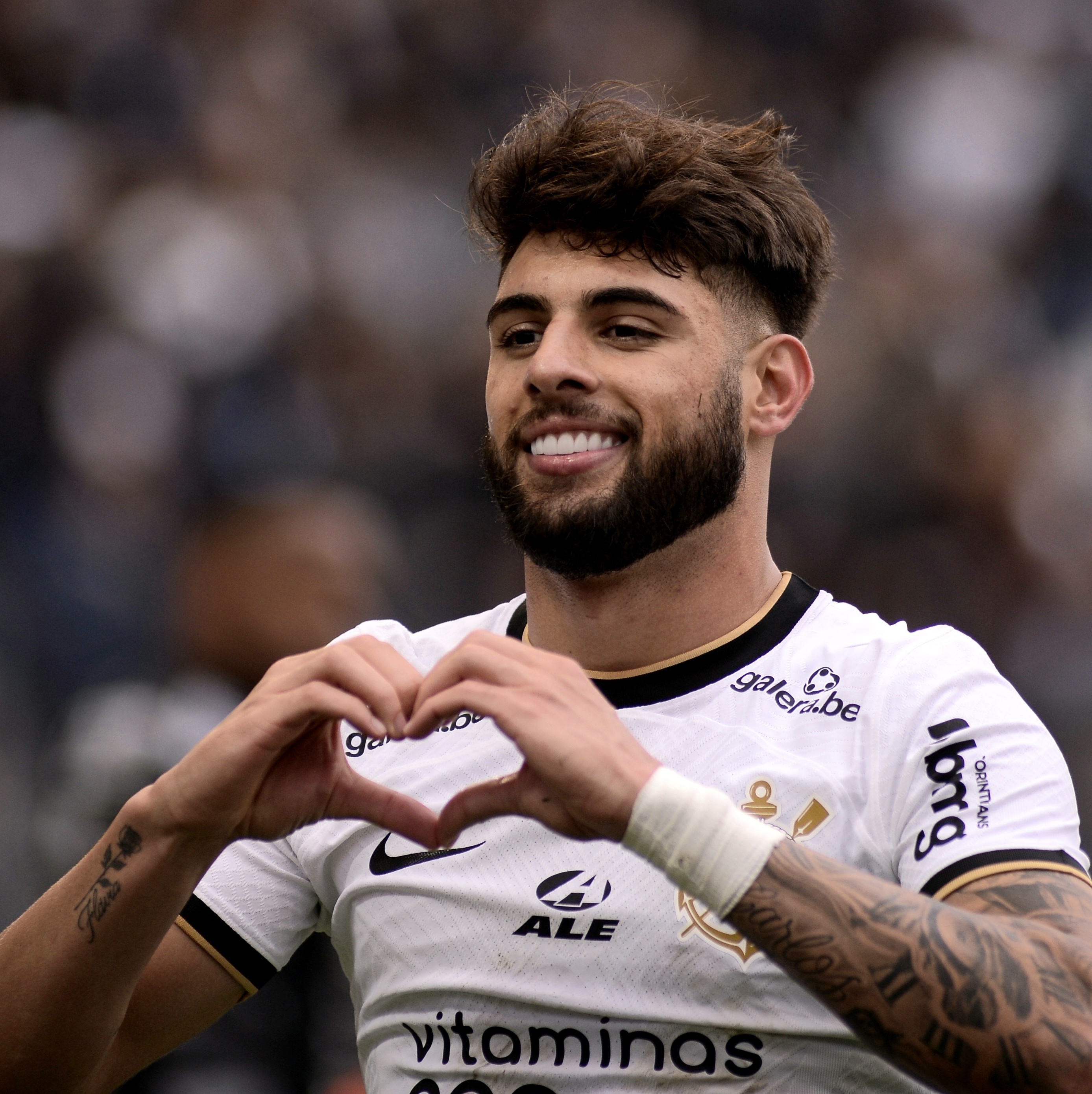 Yuri Alberto avalia empate do Corinthians em casa como positivo e