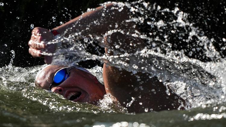 A holandesa Sharon van Rouwendaal conquistou seu segundo ouro olímpico na maratona aquática de 10 km