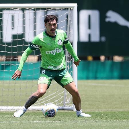 Maurício, em treino pelo Palmeiras