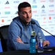 Scaloni: 'H&aacute; pessoas que n&atilde;o querem que a Argentina ganhe, mas &eacute; normal'
