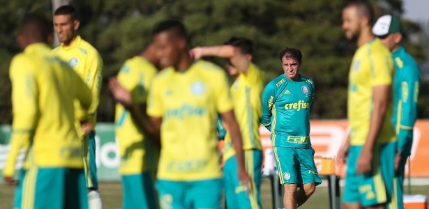 Cuca comandou um treino técnico na tarde desta sexta-feira na Academia de Futebol - Cesar Greco/Ag Palmeiras
