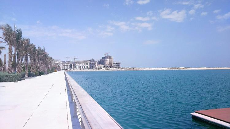 Lusail - Cidade da Copa do Mundo de 2022 - Calçadão - Natasha Bin/UOL - Natasha Bin/UOL