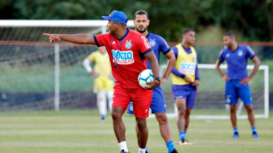 Técnico Roger Machado deve ganhar reforço de Nino Paraíba contra o Ceará - Felipe Oliveira / EC Bahia