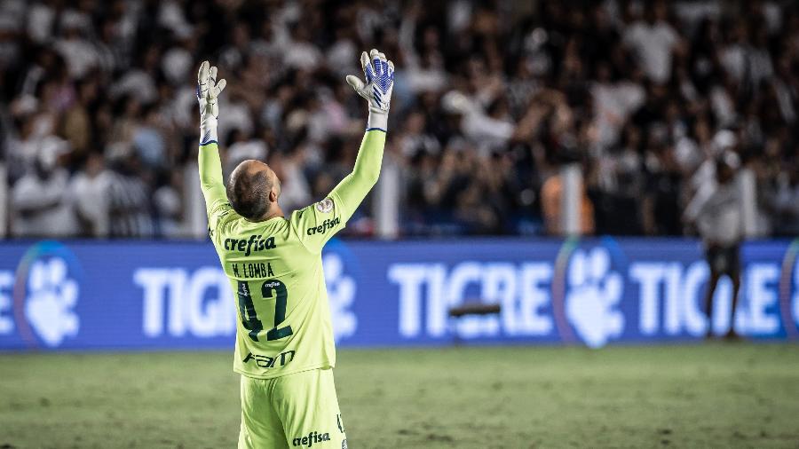 Marcelo Lomba comemora gol do Palmeiras no clássico contra o Santos, pelo Brasileirão 2022 - Raul Baretta/AGIF