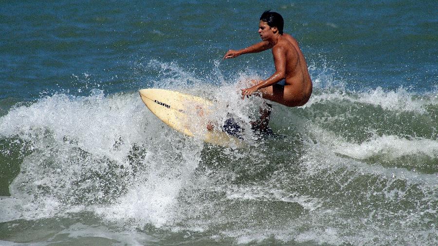 Tambaba Open de Surfe Naturista, na Paraíba, acontece entre 10 e 11 de setembro - Movimento NU / Divulgação