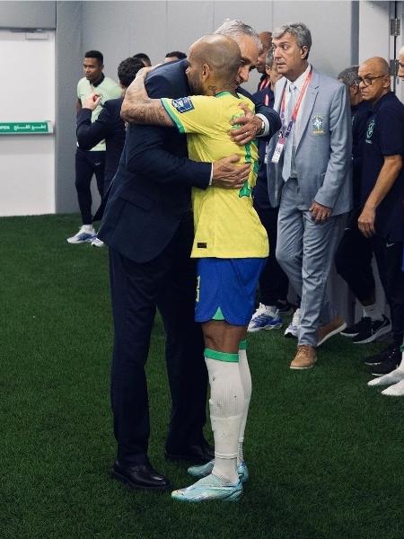 Daniel Alves se despede de Tite após eliminação da seleção brasileira - Reprodução/Instagram