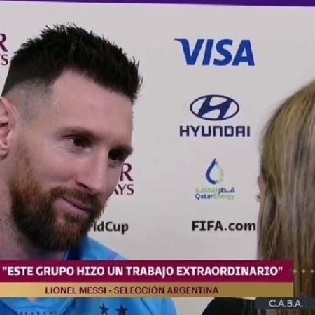 Messi ficou sem jeito ao ser elogiado pela jornalista Sofia Martínez - Reprodução