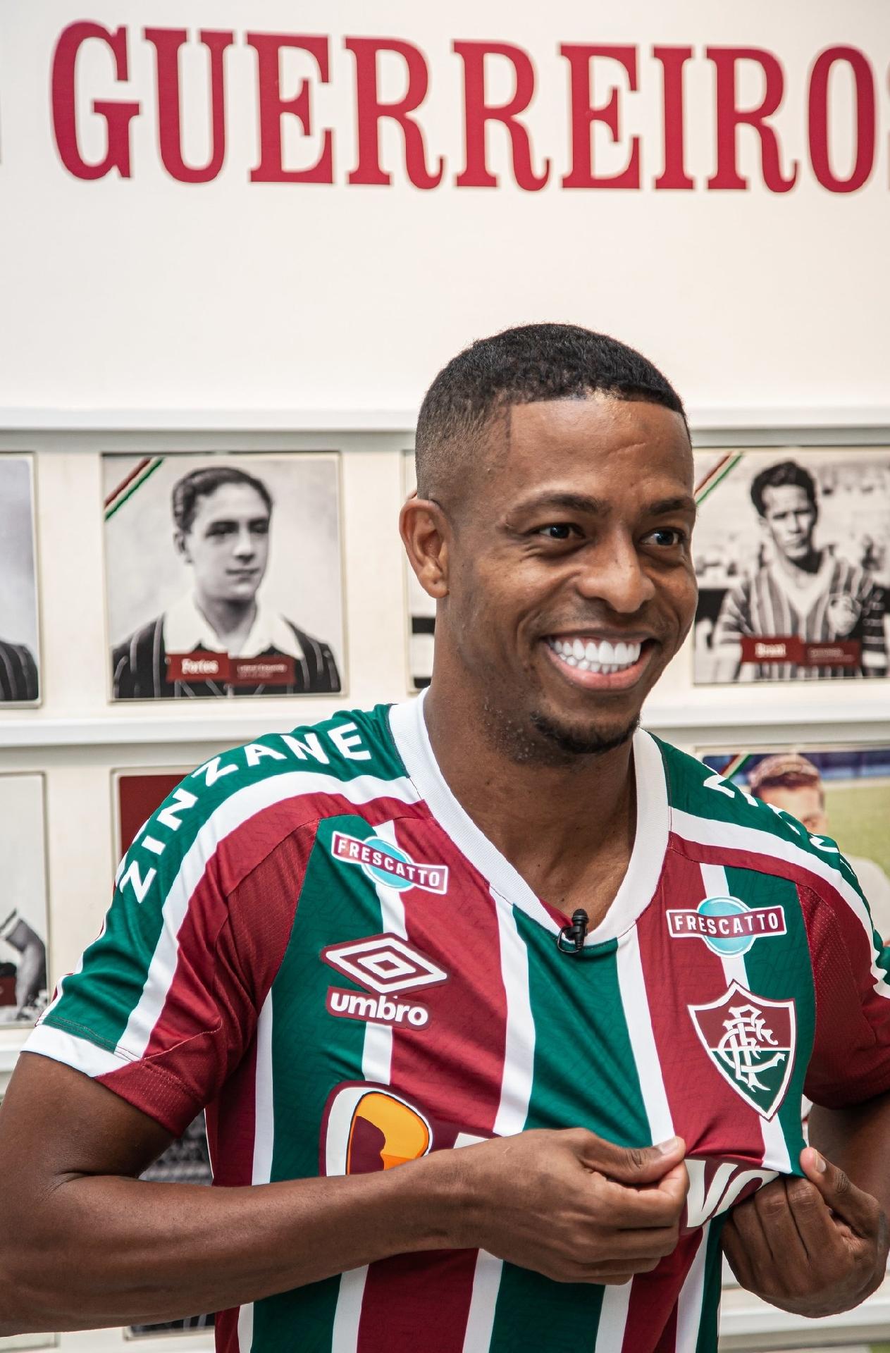 Keno foi anunciado como novo reforço do Fluminense
