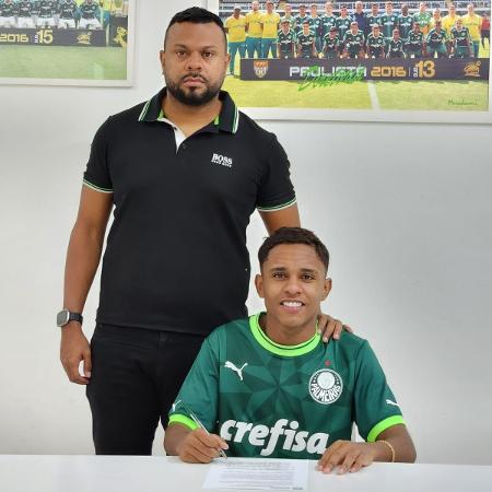 Pedrinho deixou o São Paulo para assinar com o Palmeiras