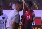 Vitória x Botafogo tem encarada e empurra-empurra à beira do campo; veja - Reprodução / SporTV